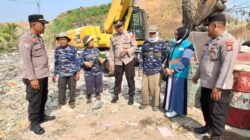 Pererat Silaturahmi, Satbinmas Polres Madiun Kota Gelar Curhat Kamtibmas dan Jumat Berkah di TPA Winongo